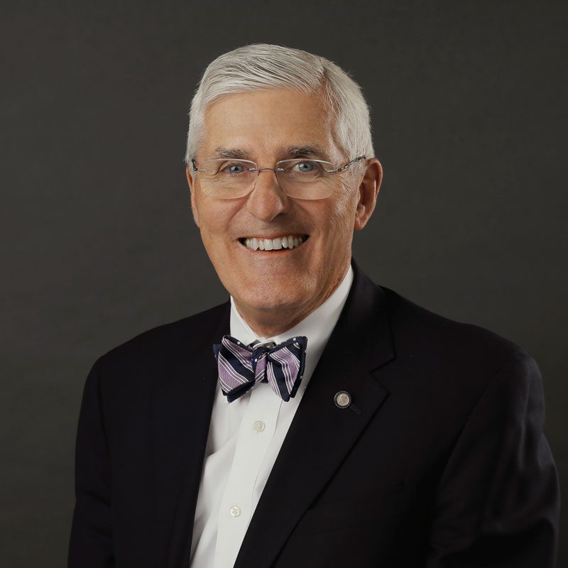 Headshot of David Ellison