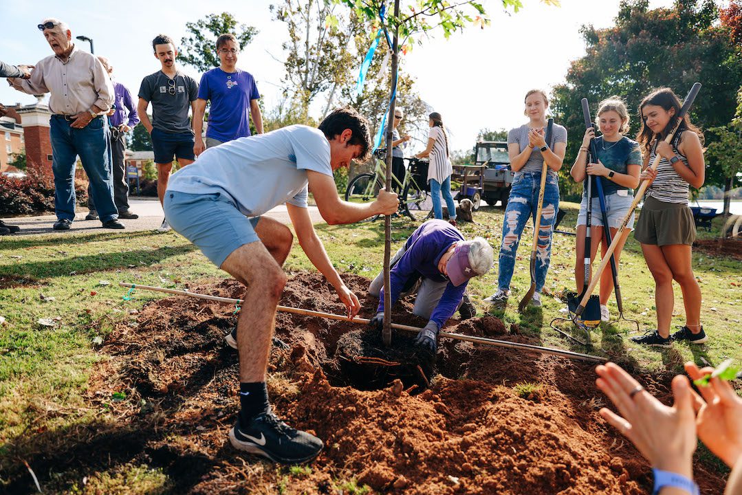 Earth and Environmental Sciences Major Hero Image