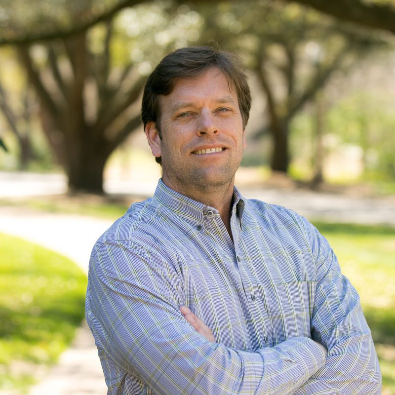 Erik Chang headshot