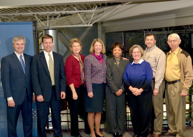 Over The Horizon: (l-r) Andy Gowder, Brian Wells, Deb Campeau, Leigh Jones Handal, Wanda Gonsalves, Raye Nilius, Kevin Carpentier, and Jack Bass