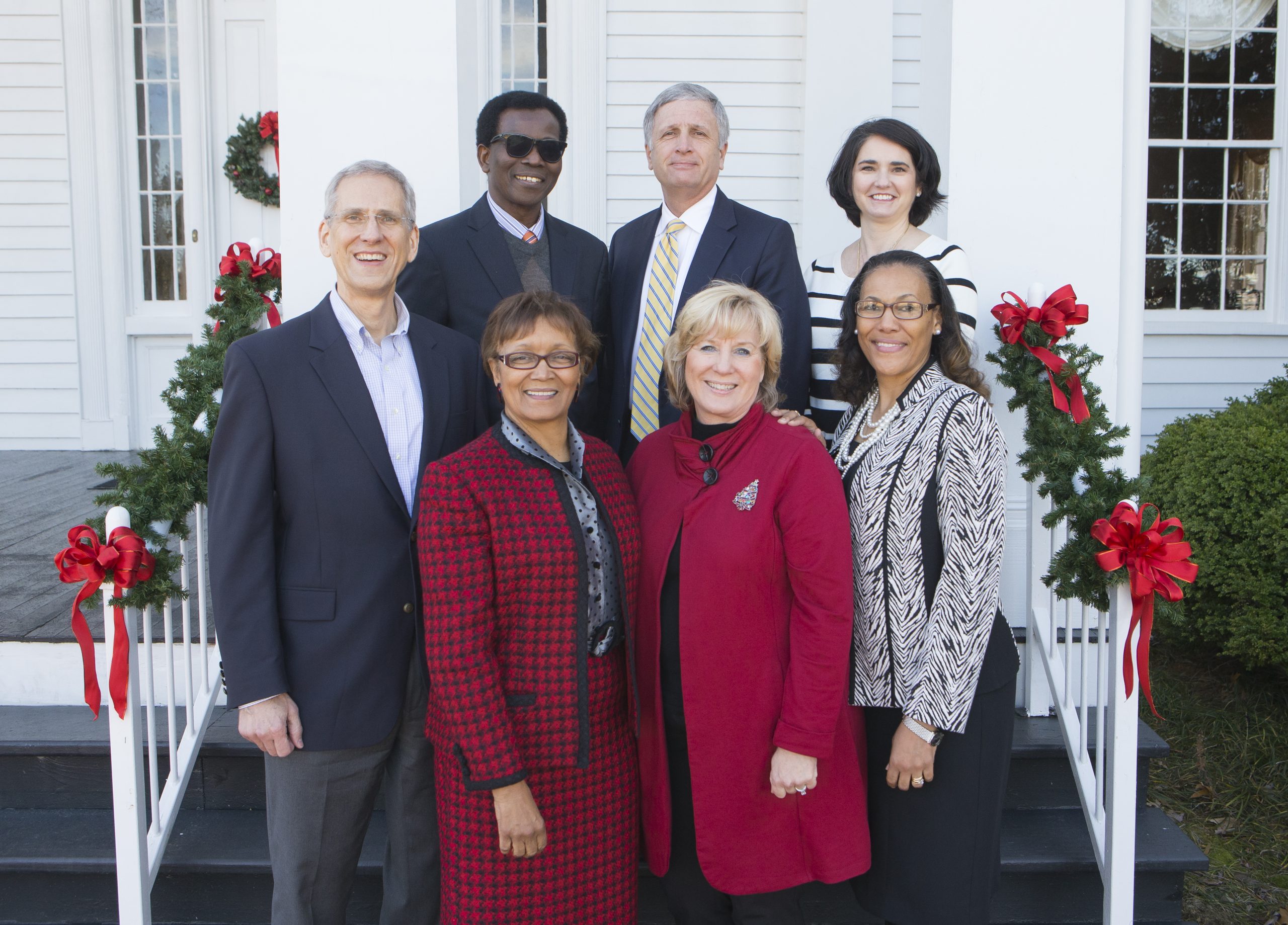 Team Melanges, Row 1 (l-r): Frankie Felder, Delisa English, Beverly McAdams; Row 2 (l-r): Dave Andrews, Constancio Nakuma, Dean Woods, Tracy Lamb