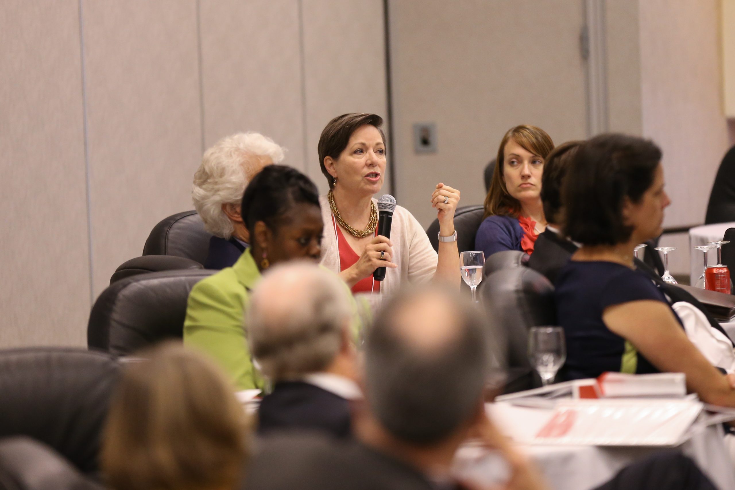 Laura Hart, Spokes and Wheels: Connecting the Dots, asking a question