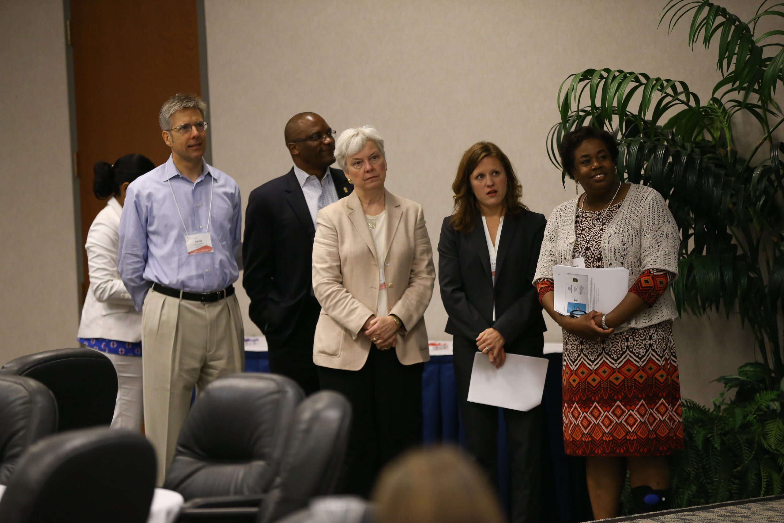 (l-r) David Dubberly, Jack Douglas, Beth Phibbs, Carmen Thomas, Therese Griffin, YLO