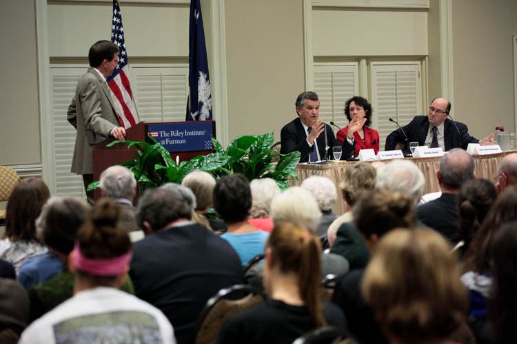 Dr. Kazee served as the panel moderator