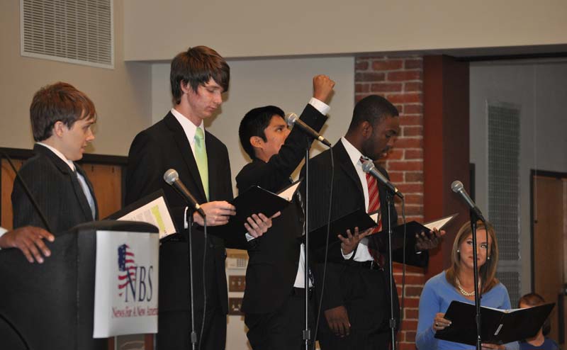 (l-r) Stephen Trammell, Robert Fuson, Jonathan Pierce, Ardarius Blakely and Gabrielle Komorowski