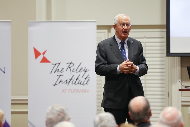 Peter Hart addresses the public, 