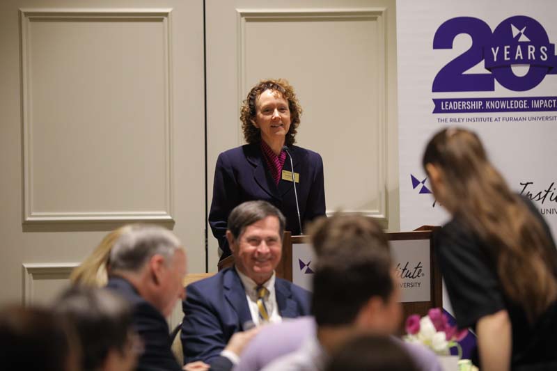 Danielle Vinson ’89, Professor, Department of Politics and International Affairs, introducing the guest speakers
