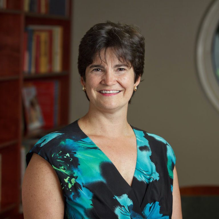 Kate Kaup headshot