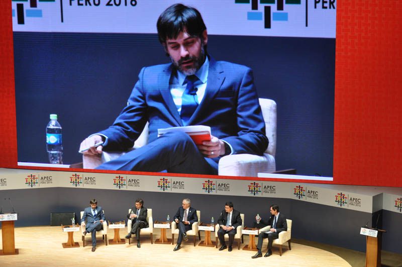 Moderator of The Innovation Economy Andres Schipani, Andes Correspondent, Financial Times
