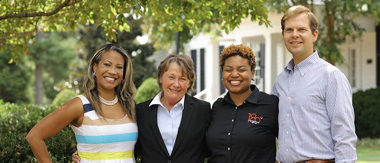 Group photo of fall 2018 scholarship recipients